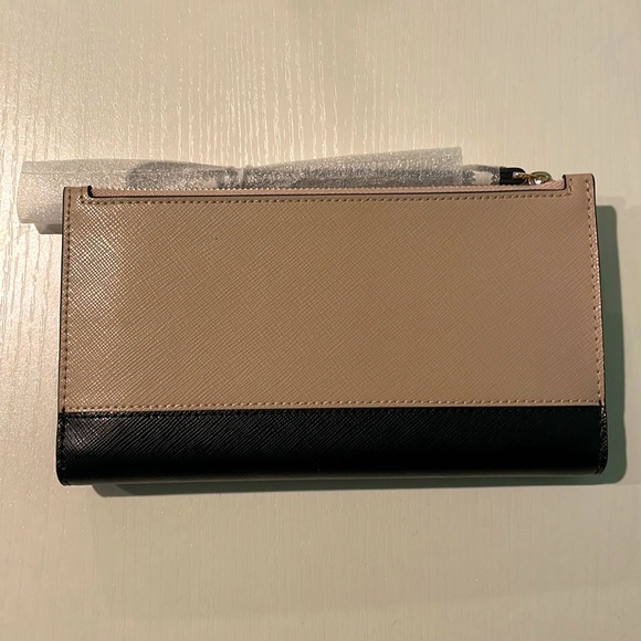 Kate Spade spencer continental wristlet - Picture 2 of 3